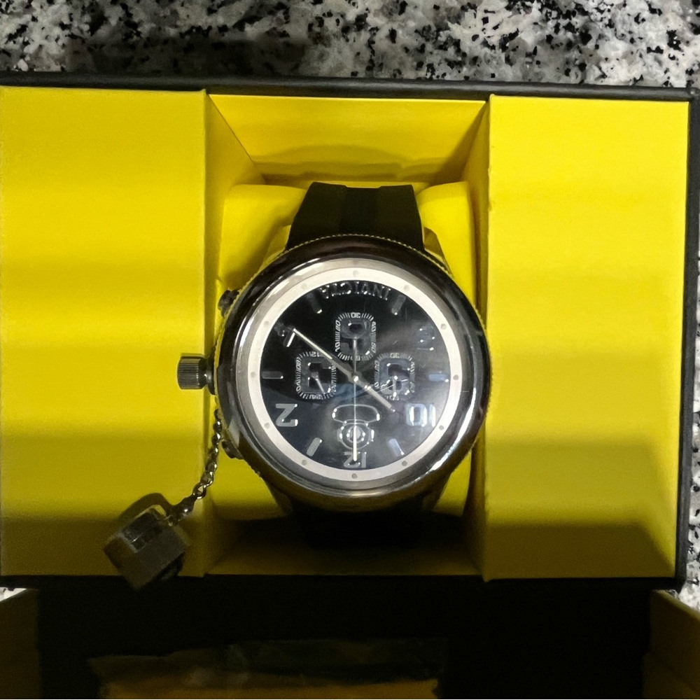 Invicta Black Chronograph Watch Sporty Design